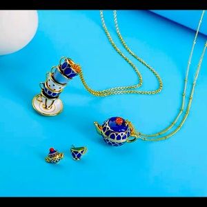 Stunning set of Kate Spade inspired teacup jewelry
